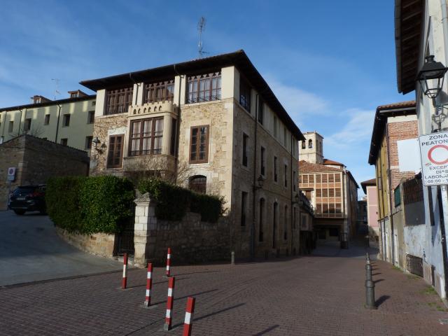image Casa Medina de Pomar