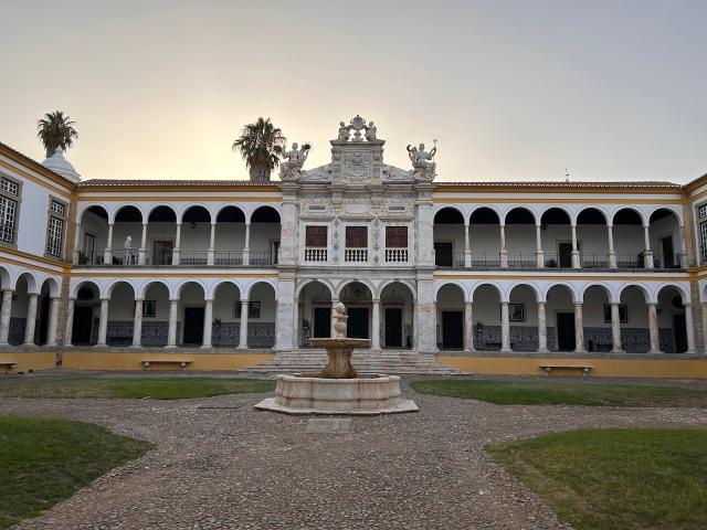 image Universidad de Évora (Portugal)
