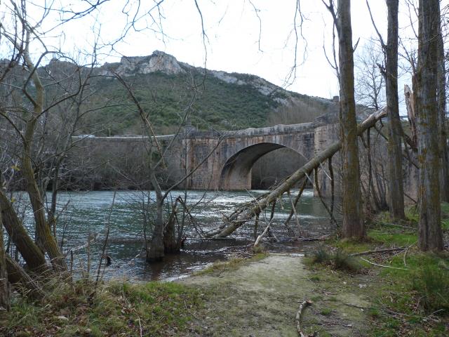 image Puente de Valdenoceda