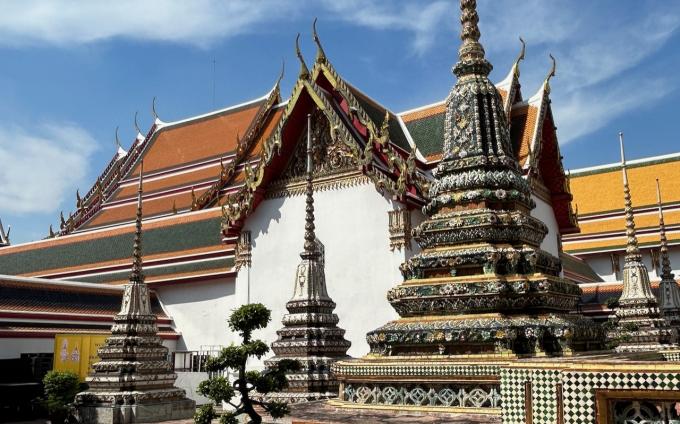 image Exterior del templo Wat Pho en Bangkok