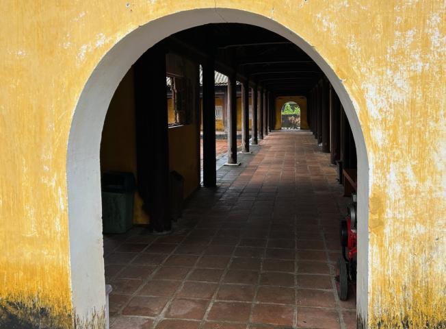 image Pasadizos de la residencia de Dien Tho en la ciudad imperial de Hué
