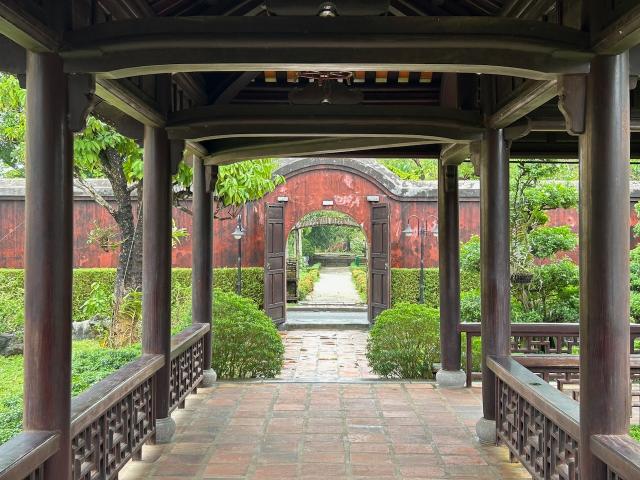 image Jardin Thieu Phuong de la ciudad imperial de Hué