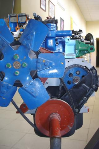 image Mecanismo de distribución por cadena. Sección