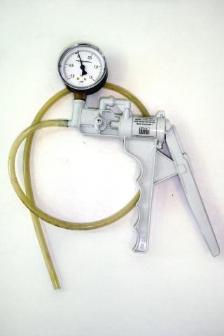 image Bomba manual de vacío-presión