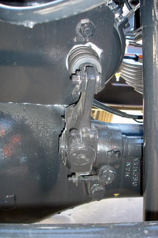 image Vehículos industriales. Bieleta de mando y regulación de freno