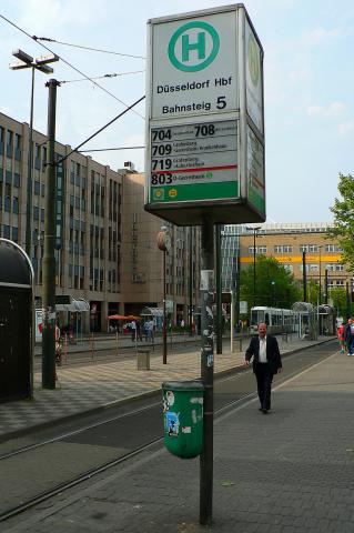 image Señal urbana en Dusseldorf, Alemania