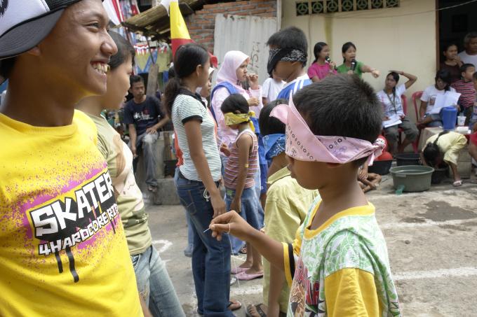 image Fiesta del día de la Independencia en el barrio de Ciliwung, Yakarta, Indonesia