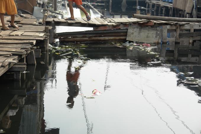 image Chabolas en el barrio de Mangadua, Yakarta, Indonesia