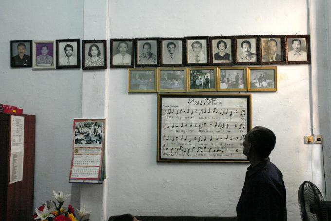 image Himno de la escuela pública de Jatinegara, Yakarta, Indonesia
