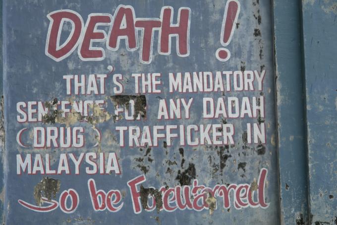 image Advertencia de pena capital por narcotráfico, Malasia
