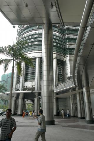 image Vestíbulo de las Torres Petronas, Kuala Lumpur, Malasia