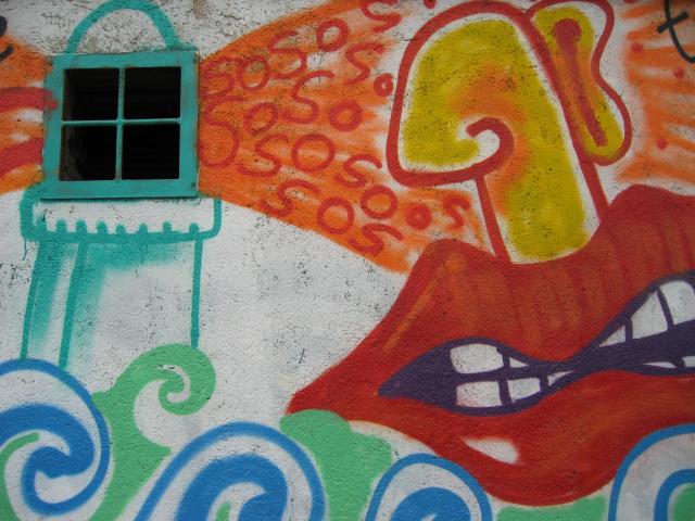 image Grafiti en el barrio de la Barceloneta, Barcelona