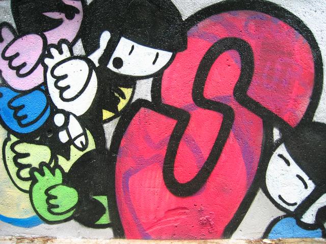 image Grafiti en el barrio de la Barceloneta, Barcelona