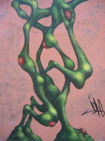 image Grafiti en la calle Tarragona, Barcelona