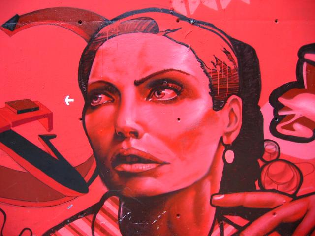 image Grafiti en el Parque de les Tres Chimeneas, Barcelona