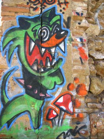 image Grafiti en calle Condes de Belloch, Barcelona