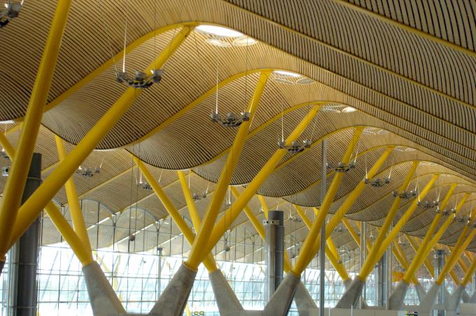 image Techo de la T4, aeropuerto de Barajas, Madrid