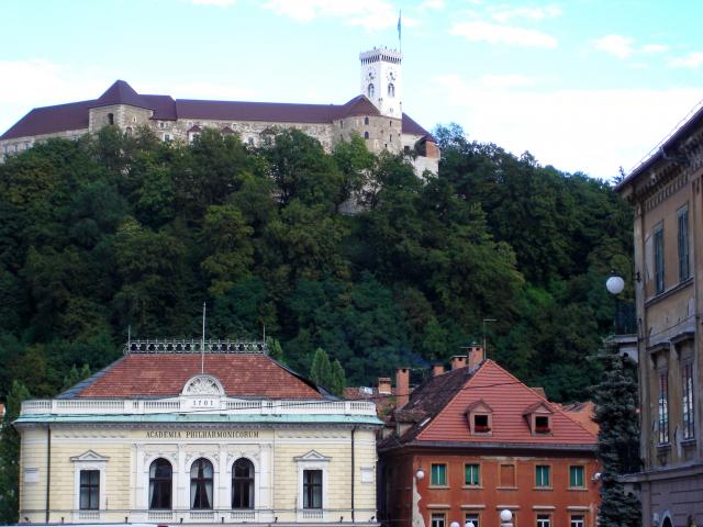 image Castillo y academia filarmónica, Liubliana, Eslovenia