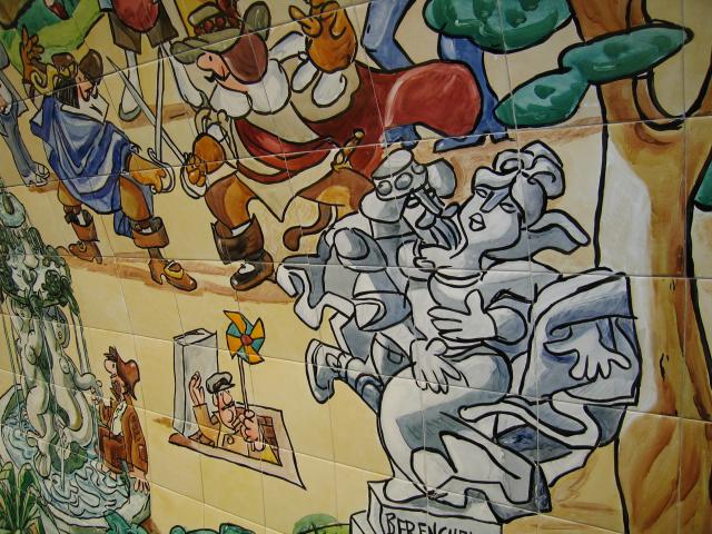 image Obra de Mingote en la estación de metro Retiro, Madrid