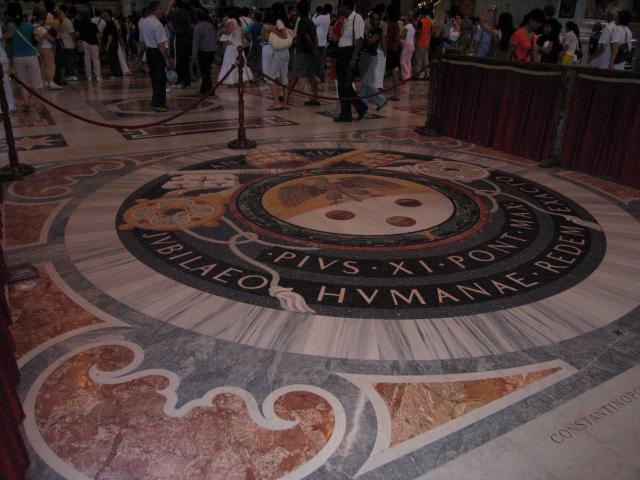 image Suelo de la Basílica de San Pedro, Ciudad del Vaticano, Roma