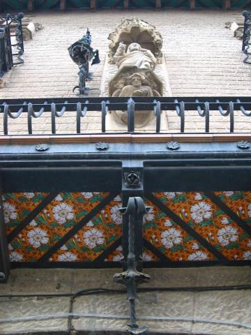 image Detalle de la plaza Mayor de Vic, Barcelona