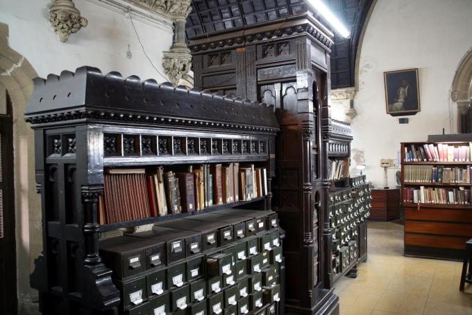 image Biblioteca de la Universidad, Bombay, India