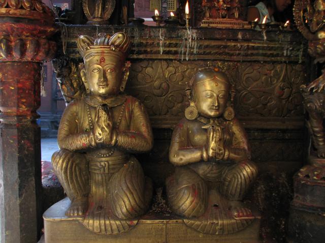 image Estatuas del Golden Temple, Patan, Nepal