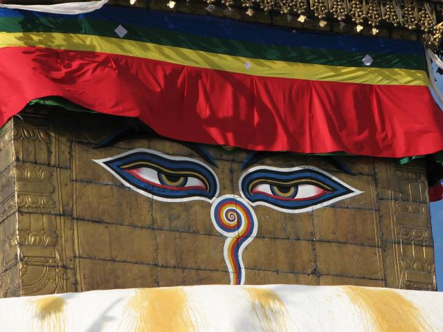 image Ojos de Buda en la Estupa de Swayabunath, Nepal