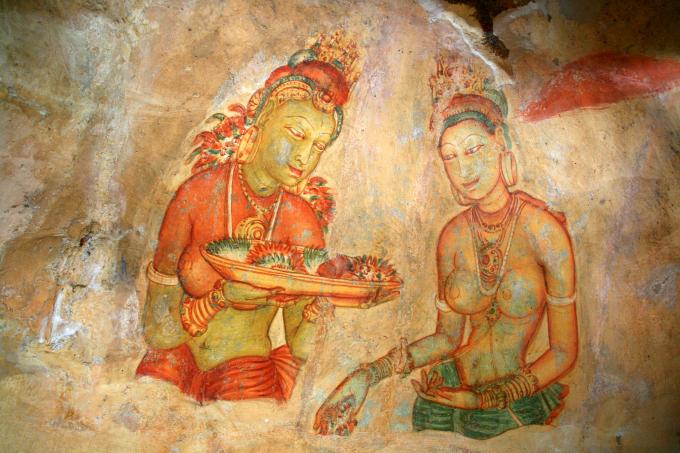 image Detalle de fresco con dos mujeres en una cueva de Sigiriya, Sri Lanka