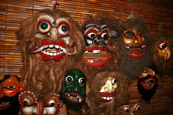 image Conjunto de máscaras del Museo de Máscaras de Ambalangoda, Sri Lanka