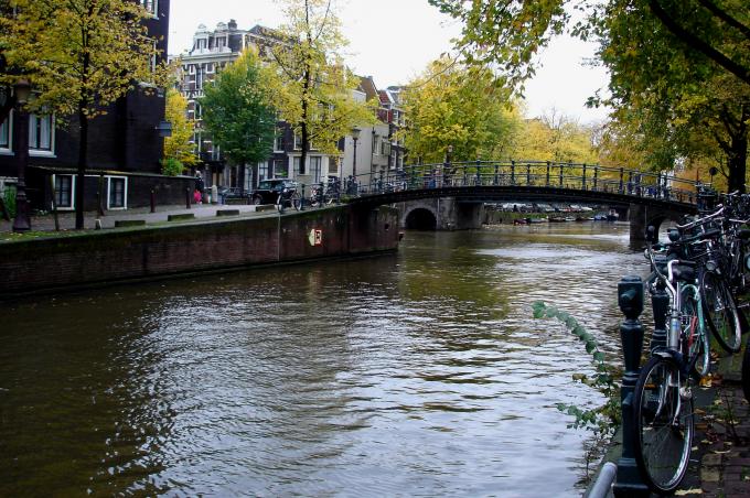 image Calles de Amsterdam, Países Bajos