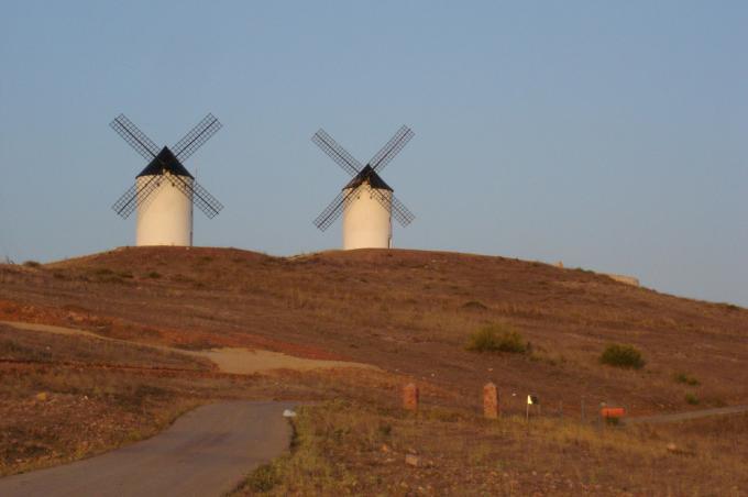 image Molinos de viento en Alcázar de San Juan, Ciudad Real