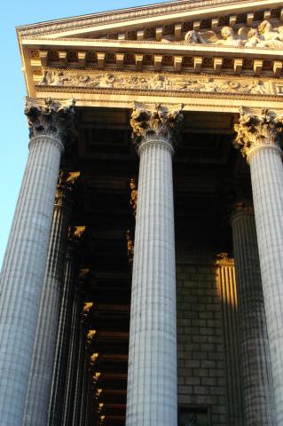 image Columnas en la Madeleine, París, Francia