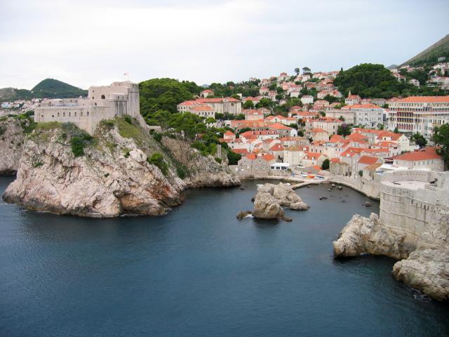 image Pequeño puerto fuera de la zona amurallada, Dubrovnik, Croacia