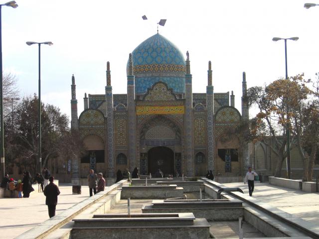 image Mausoleo de Shahzadeh, Qazvin, Irán