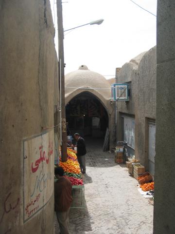 image Entrada al bazar de Damghan, Irán