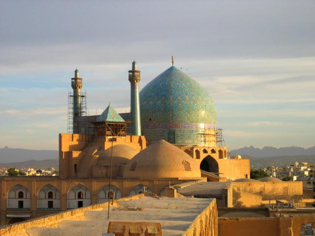 image Gran cúpula de la mezquita del Imam desde el palacio Ali Qapu, Isfahán, Irán
