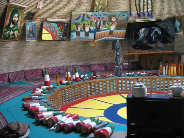 image Interior de un Zurkhane o Casa de Fuerza, Yazd, Irán