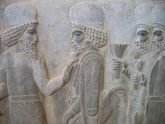 image Detalle de relieve de las escaleras hacia la Apadana, Persépolis, Irán