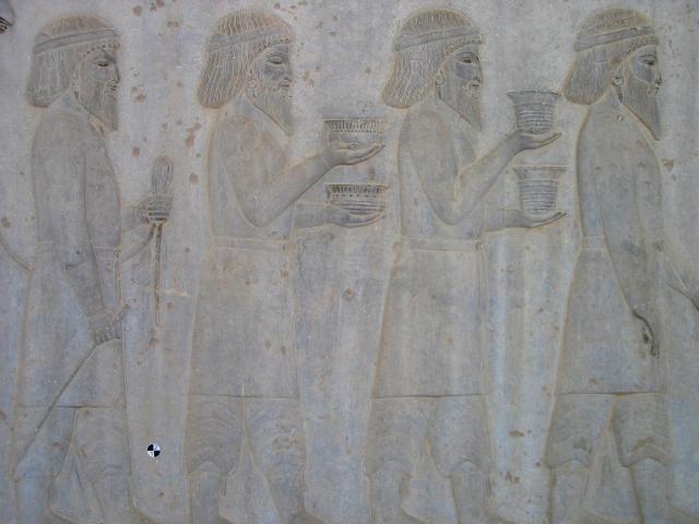 image Relieve en las escaleras hacia la Apadana, Persépolis, Irán