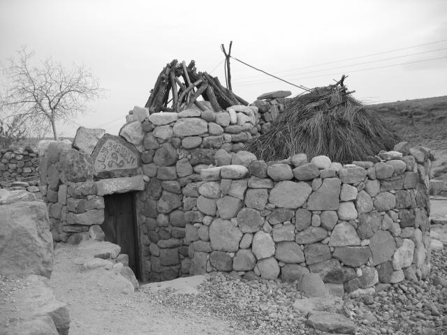 image Antigua mezquita en Maymand, provincia de Kermán, Irán