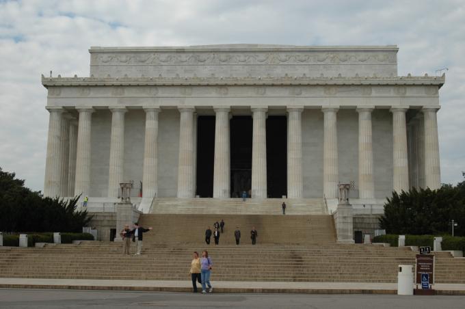image Monumento a Abraham Lincoln, Washington, Estados Unidos