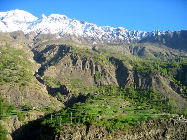 image El Diran Peak, macizo del Rakaposhi, Pakistán
