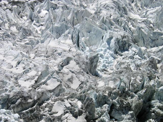 image Detalle del glaciar Minapín, cordillera del Karakorum, Pakistán