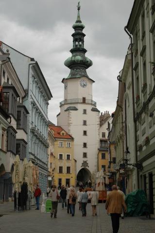 image Torre de San Miguel en Bratislava, Eslovaquia