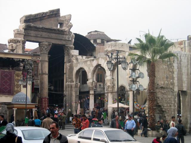 image Restos del antiguo templo de Júpiter, Damasco, Siria