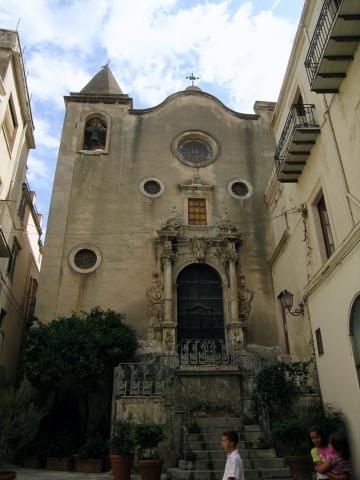 image Iglesia del Purgatorio en Cefalú, Sicilia, Italia