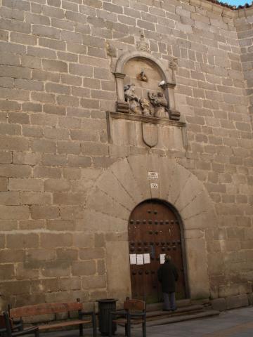 image Entrada a la Ermita de Nuestra Señora de las Nieves, Ávila