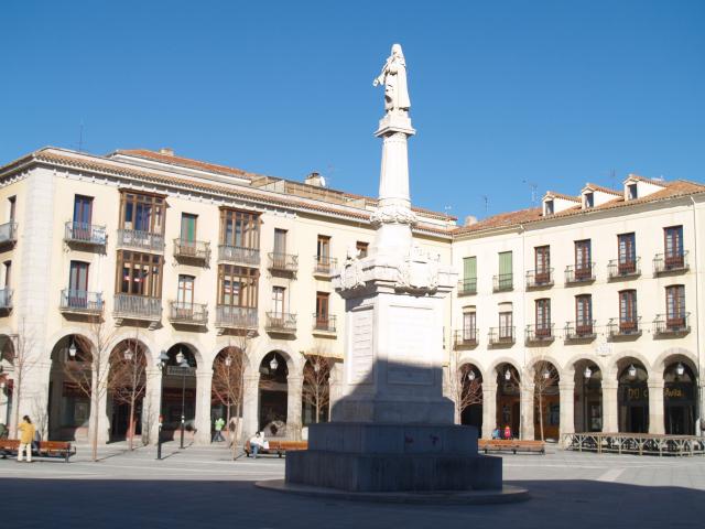 image Estatua de Santa Teresa, Ávila