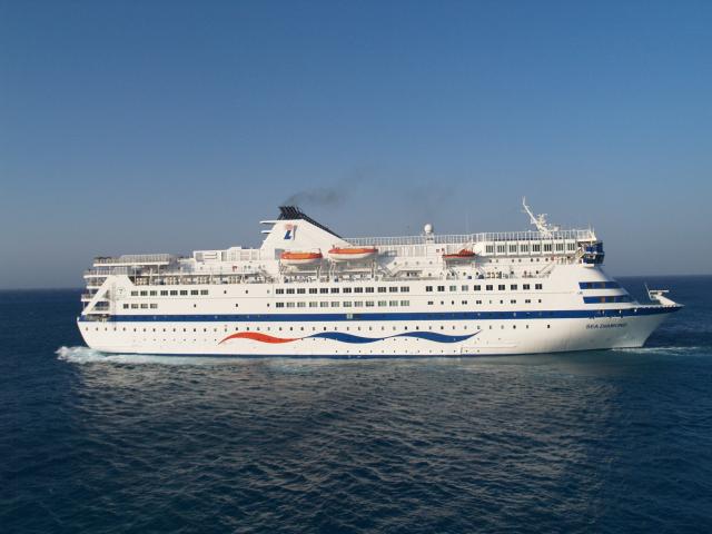 image Barco de crucero (hundido en abril de 2007)